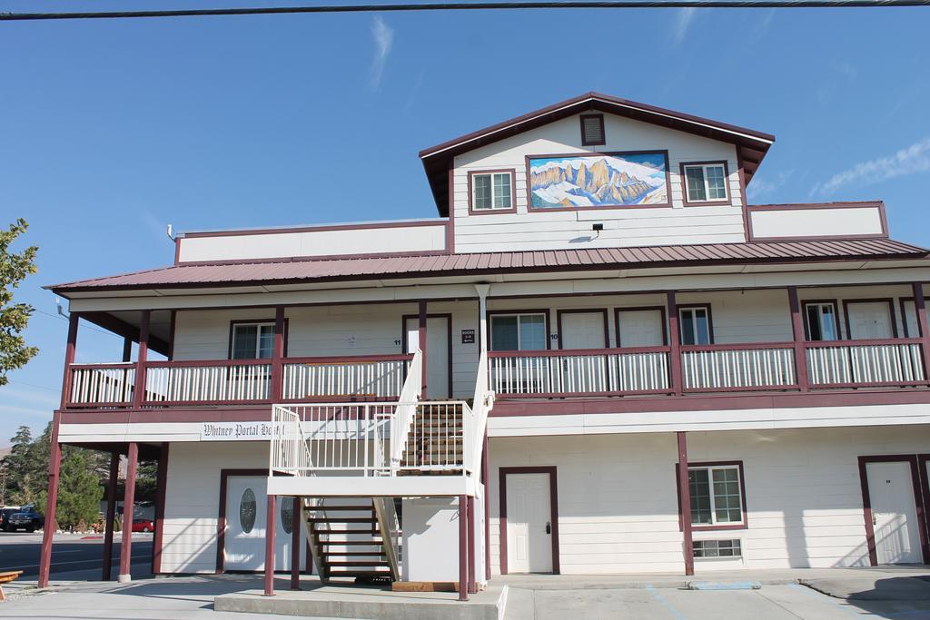 Whitney Portal Hotel And Hostel Lone Pine Bagian luar foto